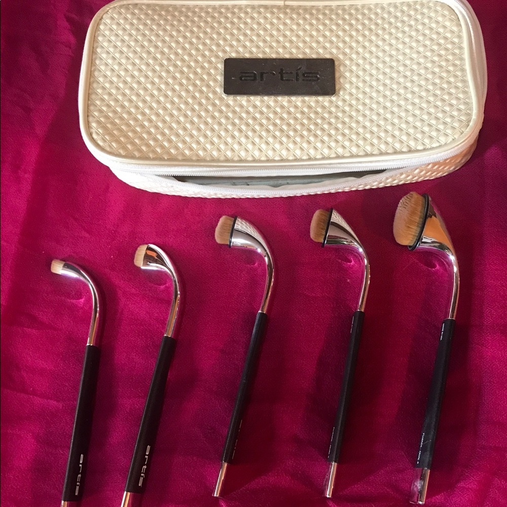 Artis Fluenta 5-brush collection, exclusive